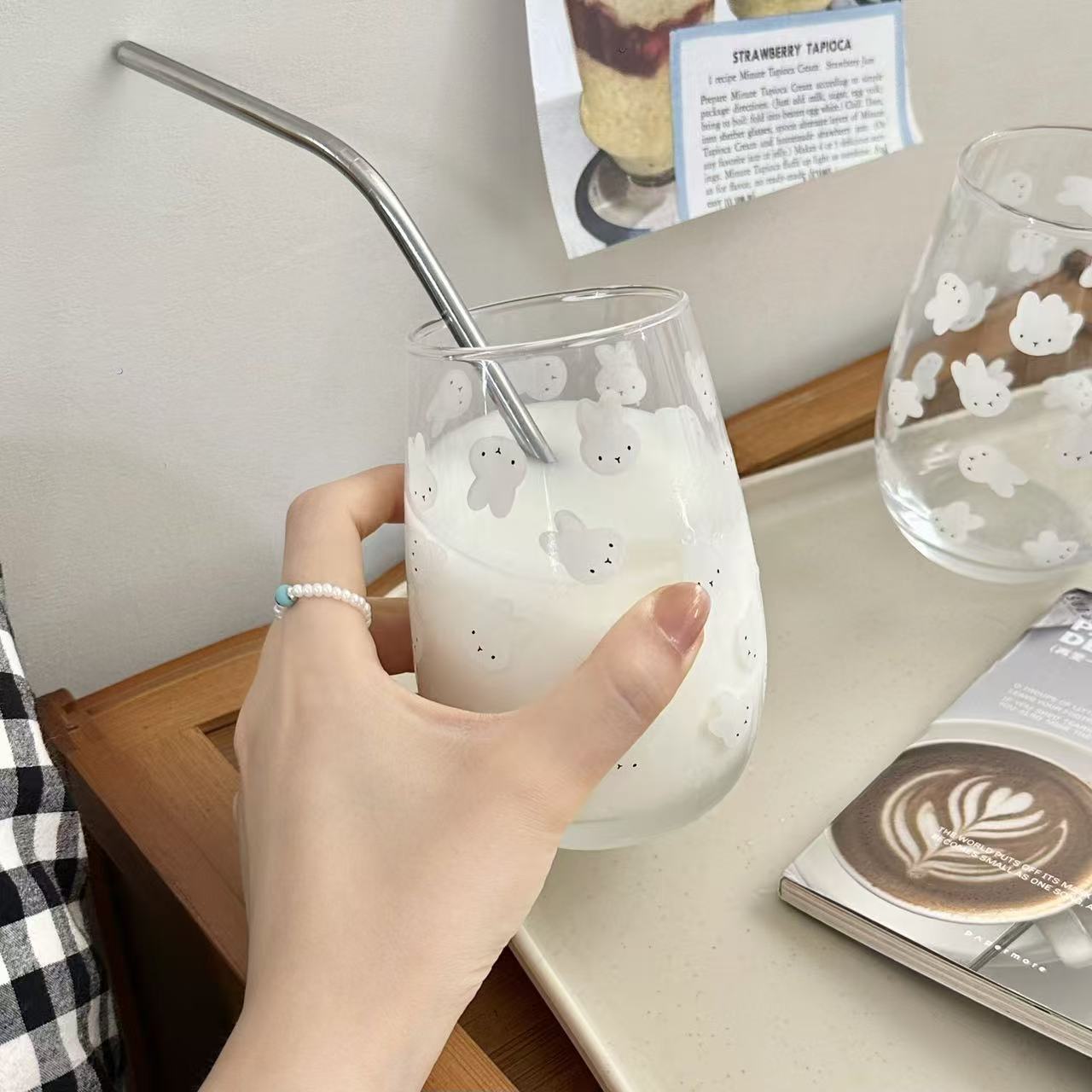 Gelas Kaca Bermotif Kelinci Mi - Coffee Tea With Milk ulasan dan harga